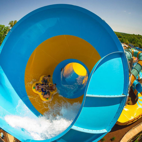 12 Top-Rated & Biggest Water Parks In The World | Journo Travel Journal